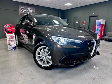 Alfa Romeo Stelvio 2.2 Turbodiesel 190 CV AT8 RWD 