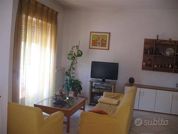 Appartamento di 80 m² con 5 locali a Monte Romano