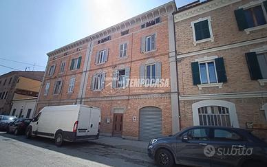 Trilocale in Zona Porto Valle