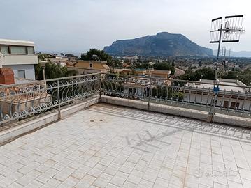 Elegant Villa Apartment in Mondello