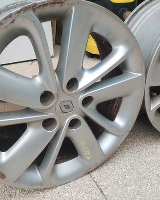 cerchioni  in lega 5 fori, per renault e altri mar