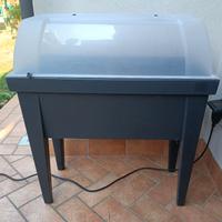 Fioriera con coperchio 