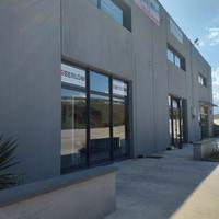 Ufficio/negozio/spazio commerciale