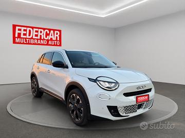 Fiat 600 Hybrid 100 CV DCT MHEV La Prima