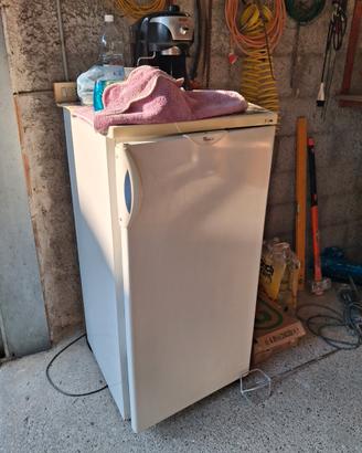 Frigorifero Whirlpool funzionante 