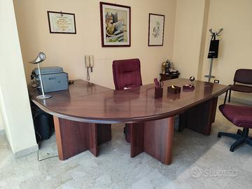 mobili per uffixio