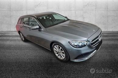 MERCEDES-BENZ E 200 d S.W. Auto Business Sport