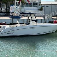 Boston Whaler Outrage 270