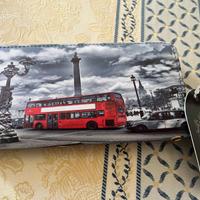 Portafoglio bus londinese