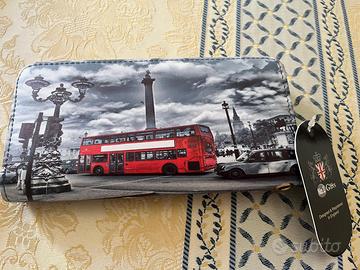 Portafoglio bus londinese