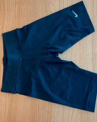 Pantaloncini ciclisti Nike
