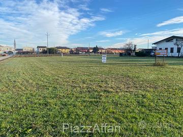 LOTTO DI TERRENO EDIFICABILE DI MQ 1.500 Z