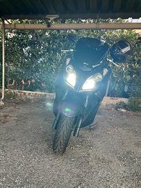 Kymco Downtown 300i del 2011