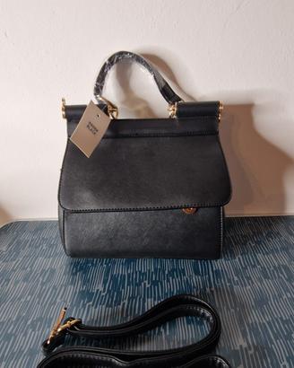 Borsa Handbag Nera con tracolla