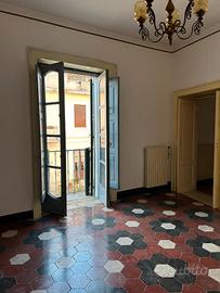 Ampio appartamento in centro di 160 mq