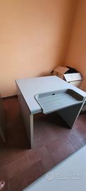 MOBILI USATI PER UFFICIO