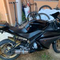 Yamaha YZF R125