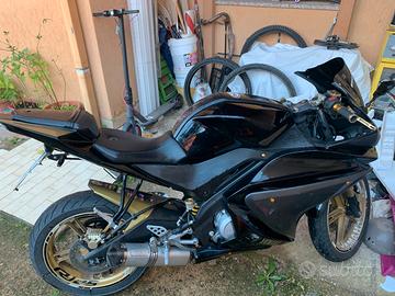 Yamaha YZF R125