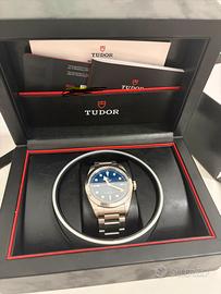 TUDOR BLACK BAY 41MM