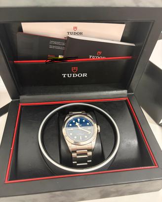 TUDOR BLACK BAY 41MM
