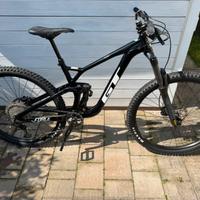 Bici GT Force Comp 2022, tg M