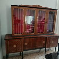Credenza con alzata in stile vintage