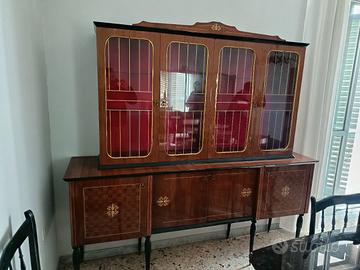 Credenza con alzata in stile vintage