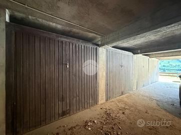 BOX A PONTE DI LEGNO