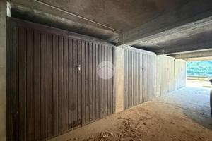 BOX A PONTE DI LEGNO