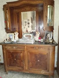 credenza con alzata a vetrina