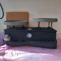 Bilancia vintage da restaurare