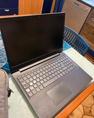 Lenovo V15-ADA 82C7