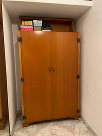 Armadio guardaroba a due ante