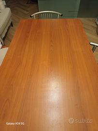 tavolo allungabile ciliegio e 4 sedie calligaris