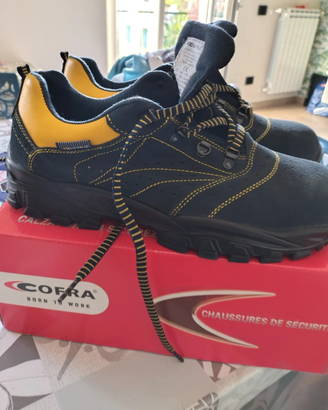 Scarpe antinfortunistiche cofra