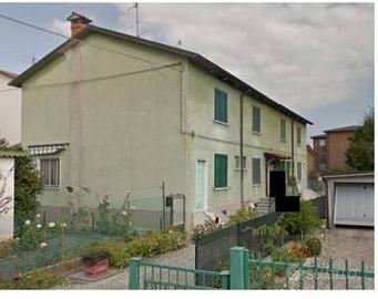 Immobile in asta di 124 m² con 3 locali a Salerano