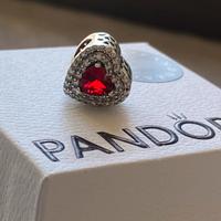 Charm Pandora Cuore Rosso e Pavè 799218C02