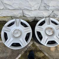 Cerchi in ferro Ford Fiesta come nuovi