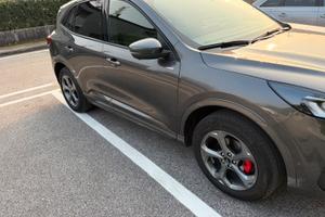 Ford kuga st line X 2.5 benzina  plung hybrid
