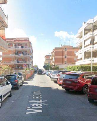 Torvaianica soleggiato bilocale arredato
