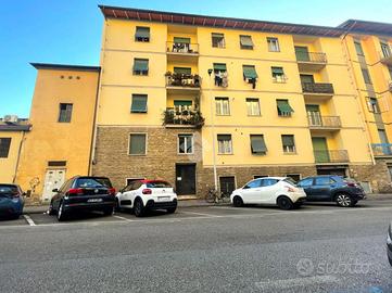 4 LOCALI A FIRENZE