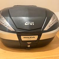 Givi Maxia 4 , valigia per moto o scooter