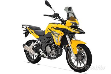 Benelli TRK 251 Aziendale