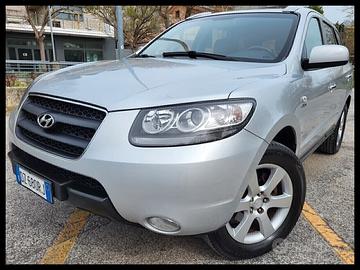 Hyundai SANTA FE 2.2 CRDi-4WD-UNICO PRO-FULL-PELLE