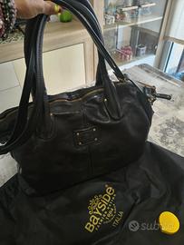Borsa Bayside84