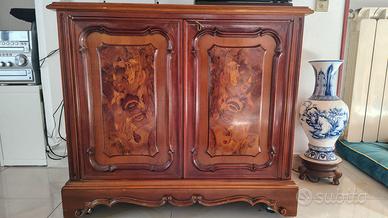 Mobiletto F. De Capitani originale