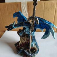 Drago colorato taglia carta