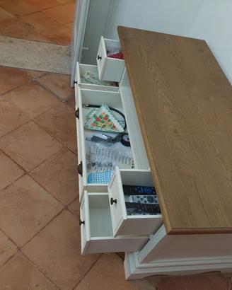 Mobile porta tv in stile shabby