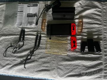 NintendoNintendo Switch v1 con 3 Joy-Con accessori