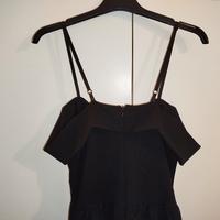 vestito nero e maglioncino 